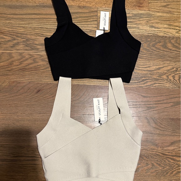 NWT Aritzia Babaton Sculpt Knit Greek Tank - Size S - Picture 4 of 6